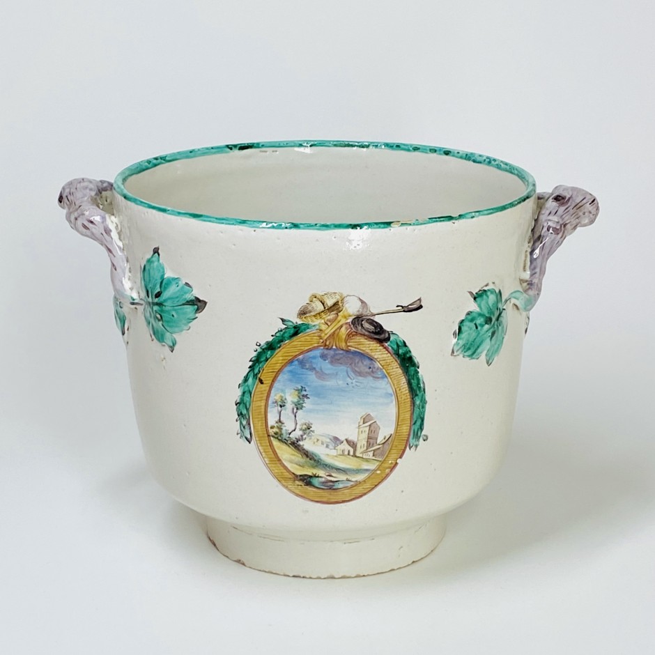 Earthenware bottle bucket from Saint-Amand-les-Eaux - Eighteenth century