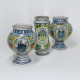 Trapani (Sicile) - Paire de vases d'apothicairerie en majolique - XVIe siècle