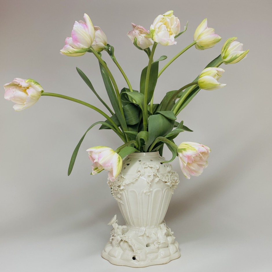 Saint-Cloud - Vase pot-pourri émaillé blanc - XVIIIe siècle