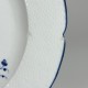 Trois assiettes en porcelaine de Chantilly à l'oeillet - XVIIIe siècle