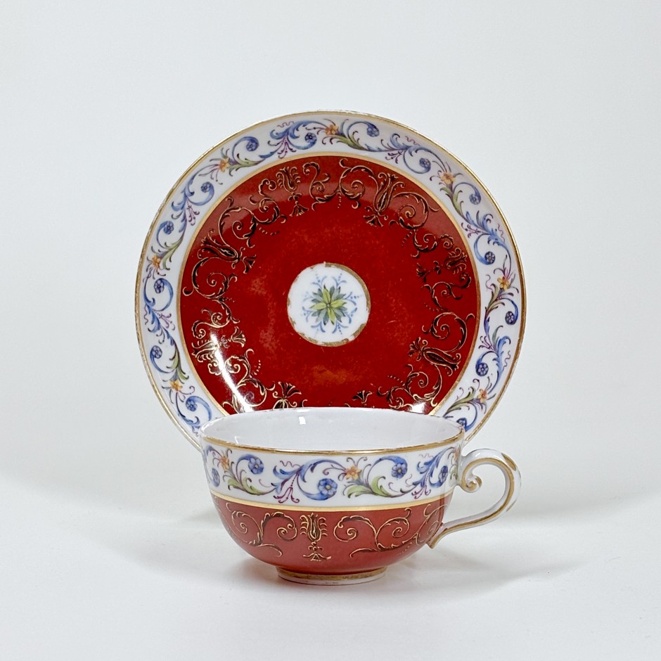 Sèvres porcelain teacup - Eighteenth century