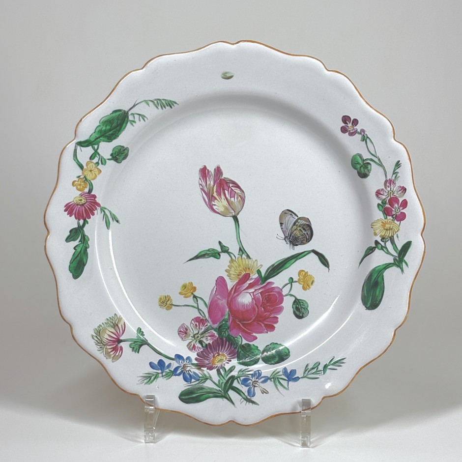 Assiette en faïence de Marseille - Manufacture de Robert - XVIIIe siècle