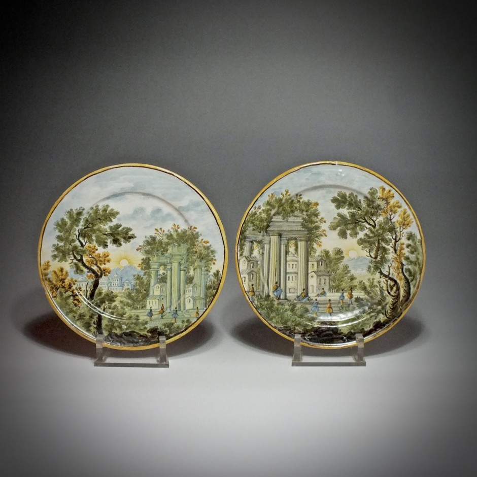 Castelli - Pair of small plates - Eighteenth Century