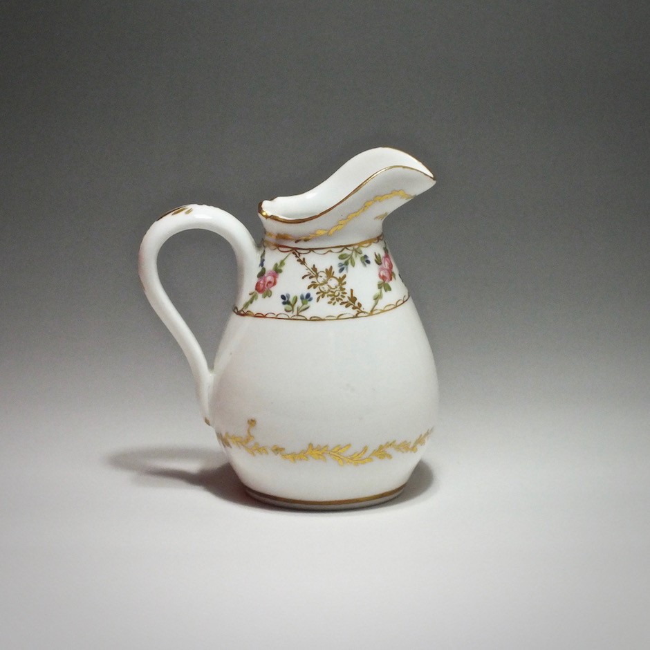 Paris - milk jug - Locré - eighteenth Century