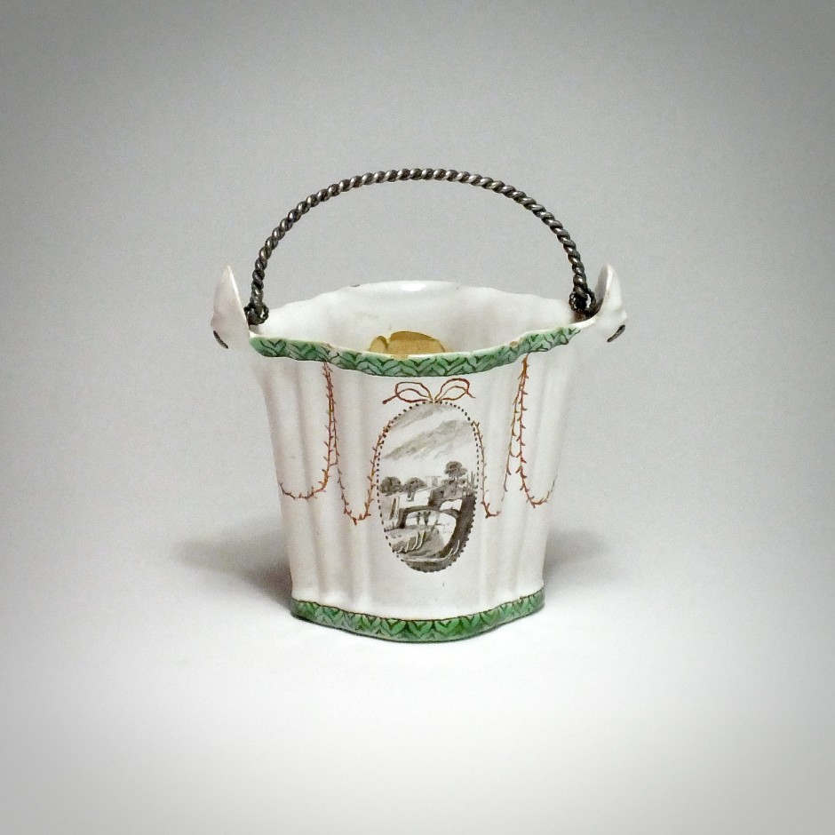 Milan - Small basket earthenware -  eighteenth century - SOLD