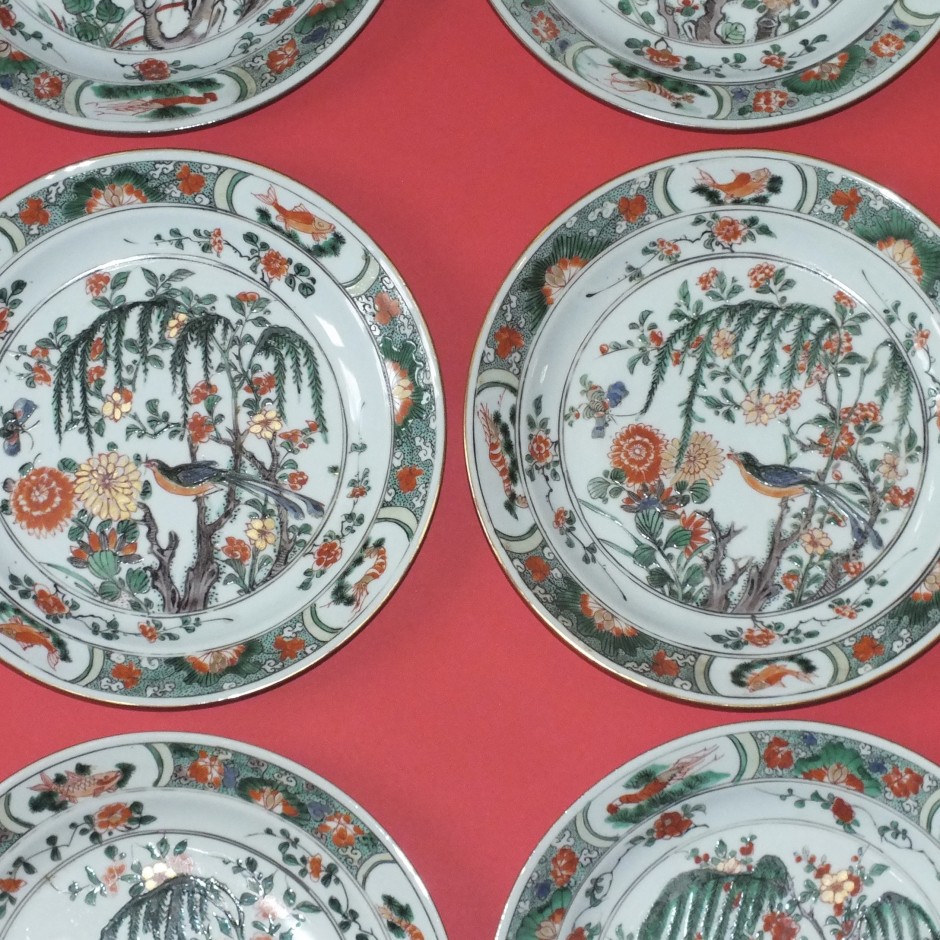 Set of six beautiful porcelain plates Green family - Kanghi Period (1662-1722)