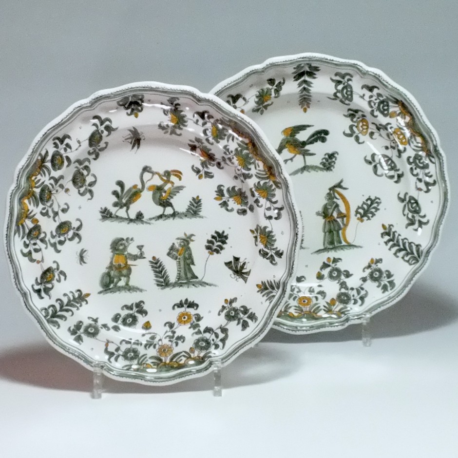 Moustiers - Pair of plates - eighteenth century - SOLD