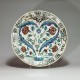 Iznik (Turkey) - Round dish called "Tabak" - sixteenth century - Circa 1580