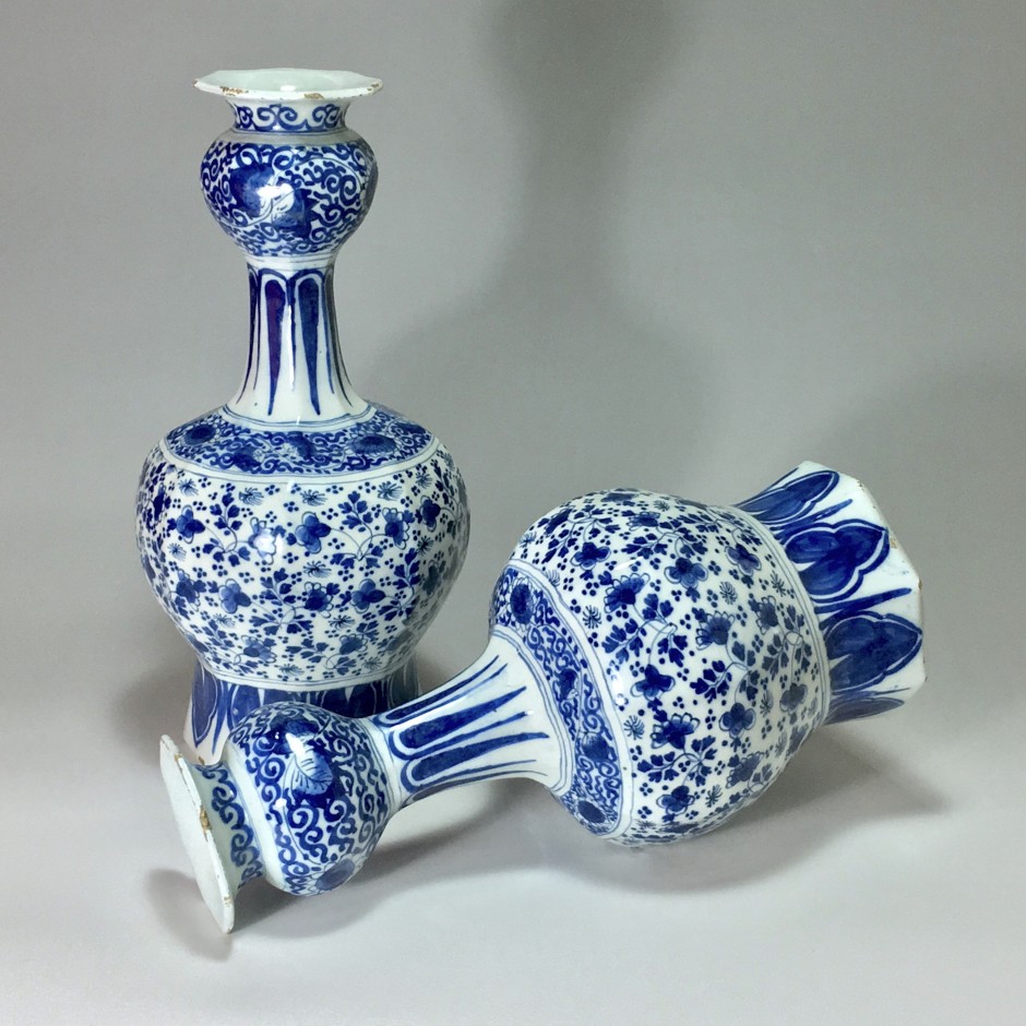 Delft - End of the seventeenth century - SOLD