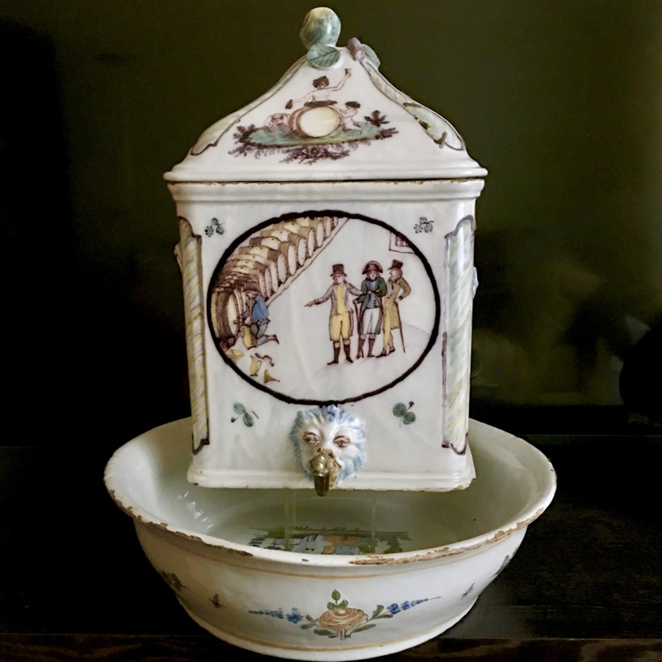 Roanne - Rare fontaine figurant Napoléon - Fin du XVIIIe - début du XIXe siècle