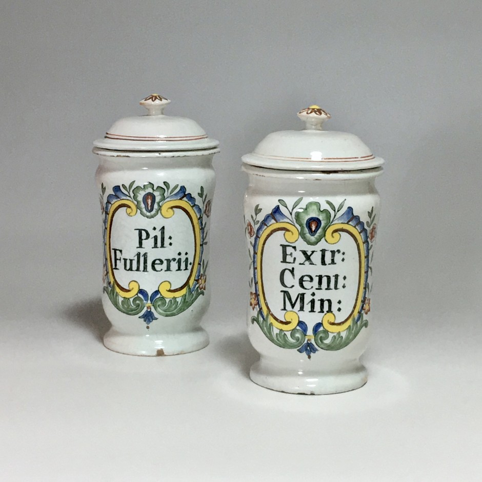 Rouen - Pair of small pharmacy jars - Eighteenth century - SOLD