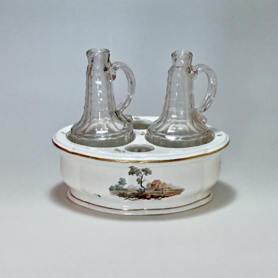 Frankenthal - Cruet set decorated with landscapes - 18th century