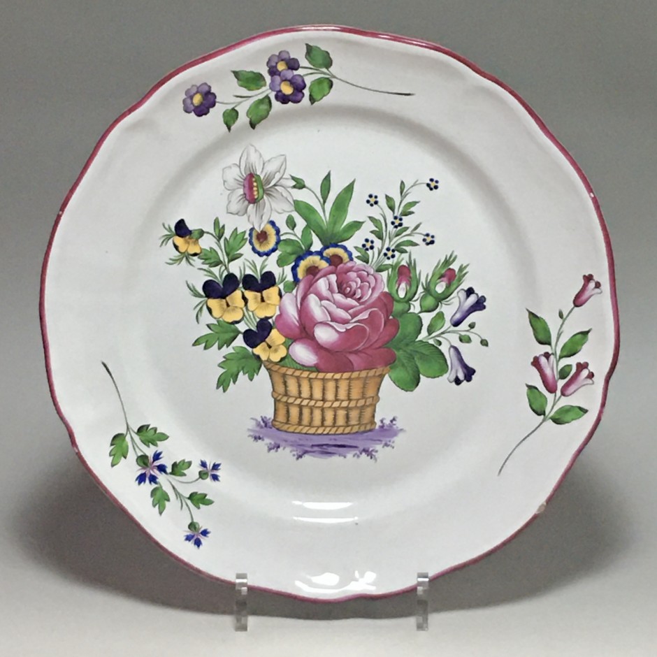 Les Islettes - Dupré period - Dish decorated with a flower basket - Early nineteenth century