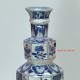 CHINA - Porcelain vase in hexagonal shape - KANGXI Period (1662 - 1722)
