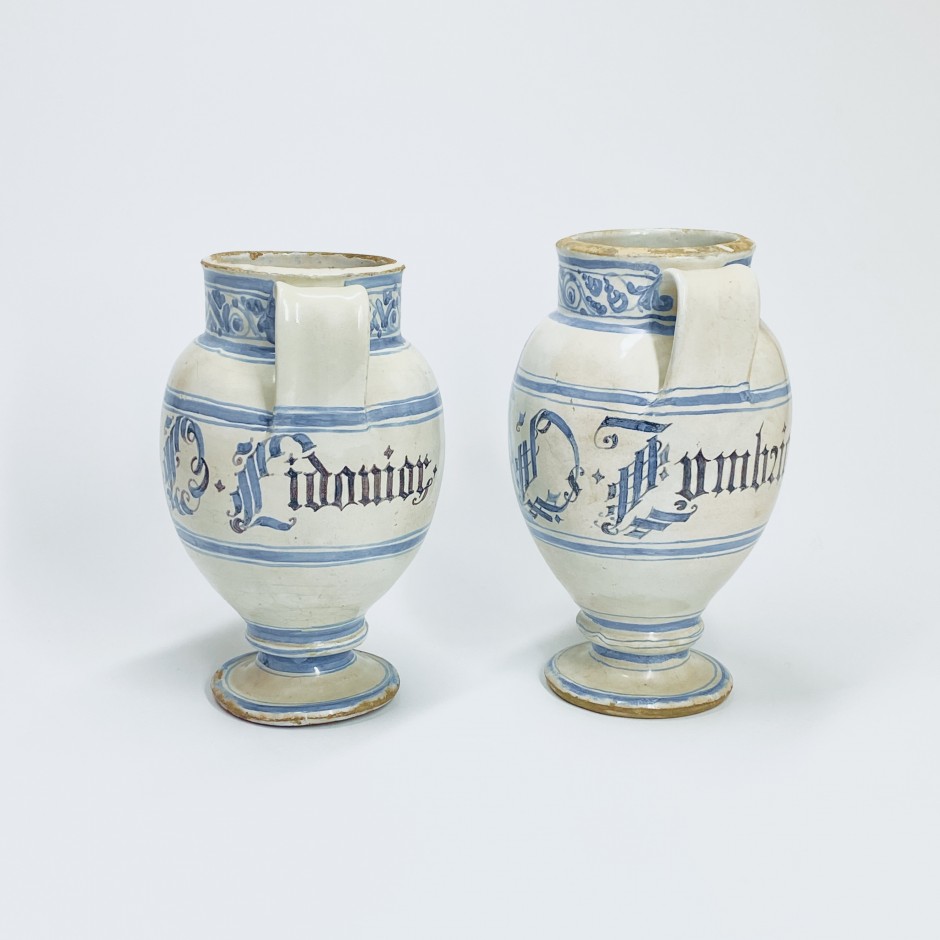 Lyon - Two Apothecary pots - Seventeenth century - SOLD
