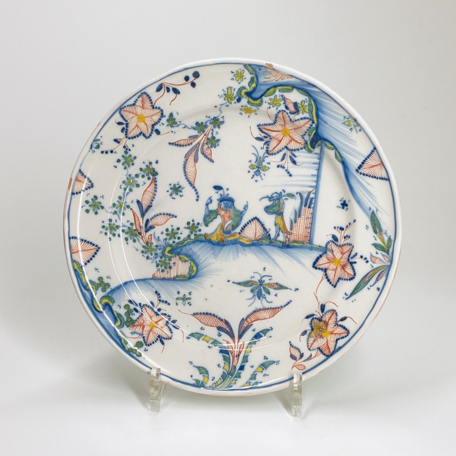 Marseille (Leroy) - Plate with asteroid decoration - Eighteenth century - SOLD