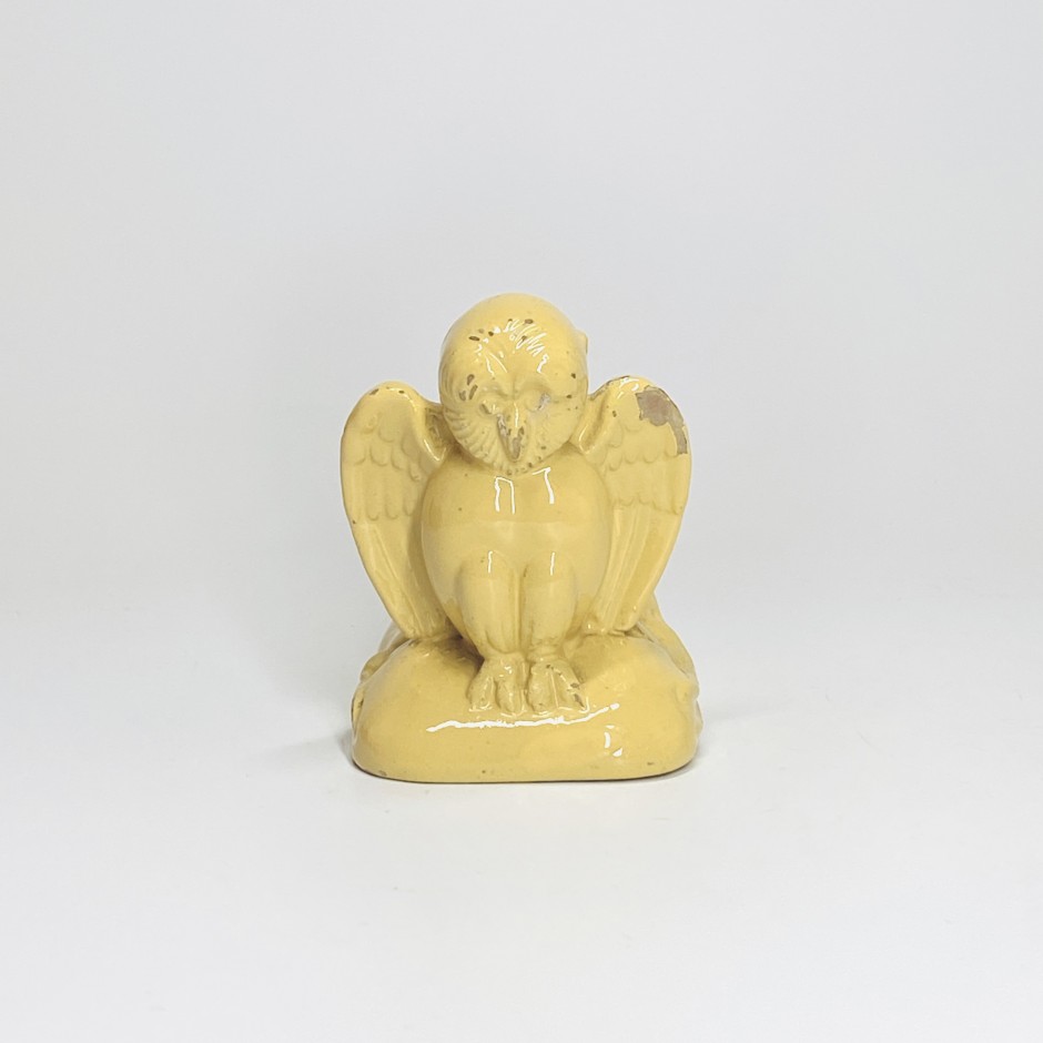 Apt ou le Castellet - Small vase or inkwell in the shape of an owl - Nineteenth century