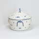 Arras - Terrine en porcelaine tendre, décor à la brindille - XVIIIe siècle