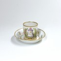 Sèvres - Porcelain cup and your saucer decorated with flaming hearts - Eighteenth century