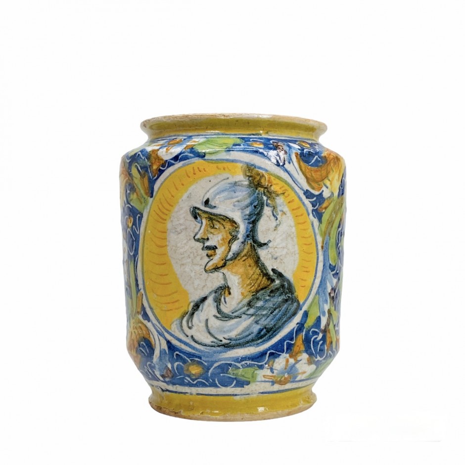 Albarello in Venetian majolica - Sixteenth century